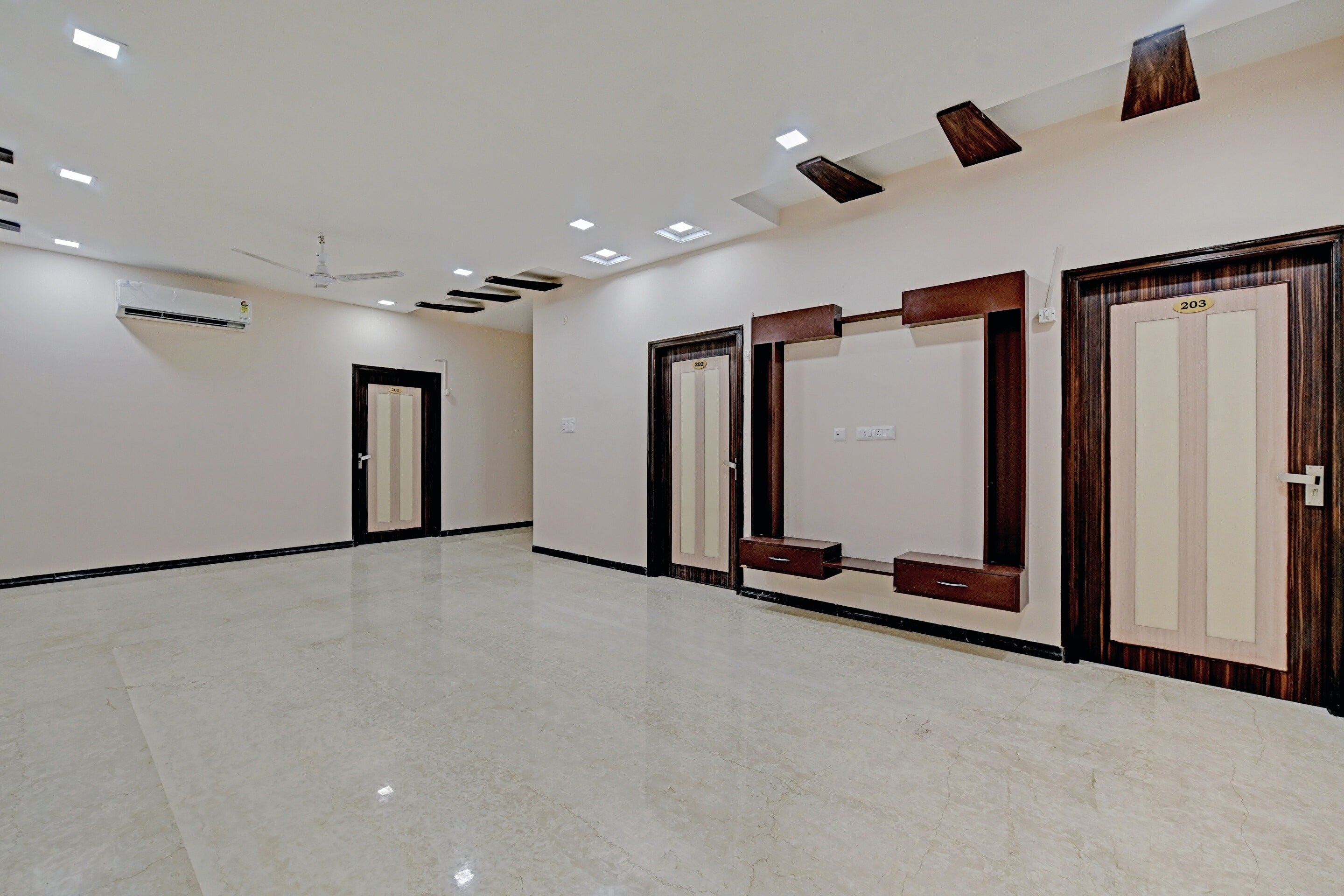 Main gallery