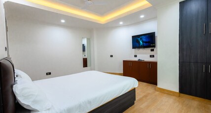 PHIDA Guest House & Homestay Room Type - Deluxe Room