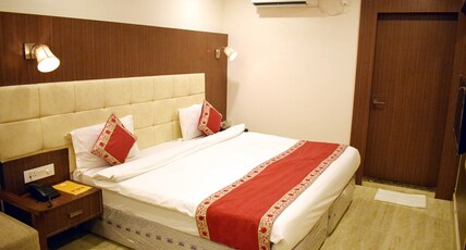 Hotel Hari Vilaas Room Type - Superior Room
