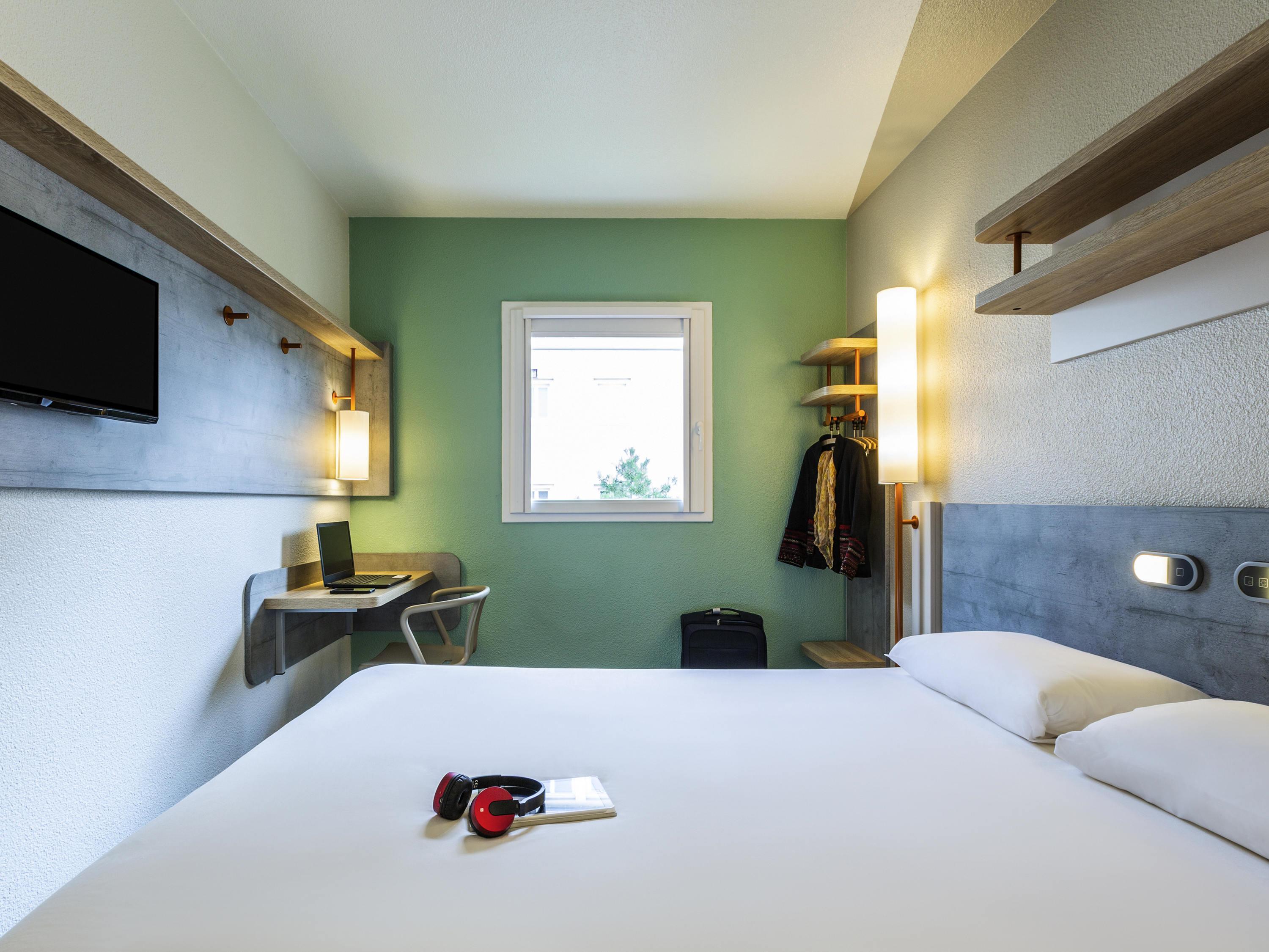ibis budget Paris Porte d'Italie West - Tap to explore photos