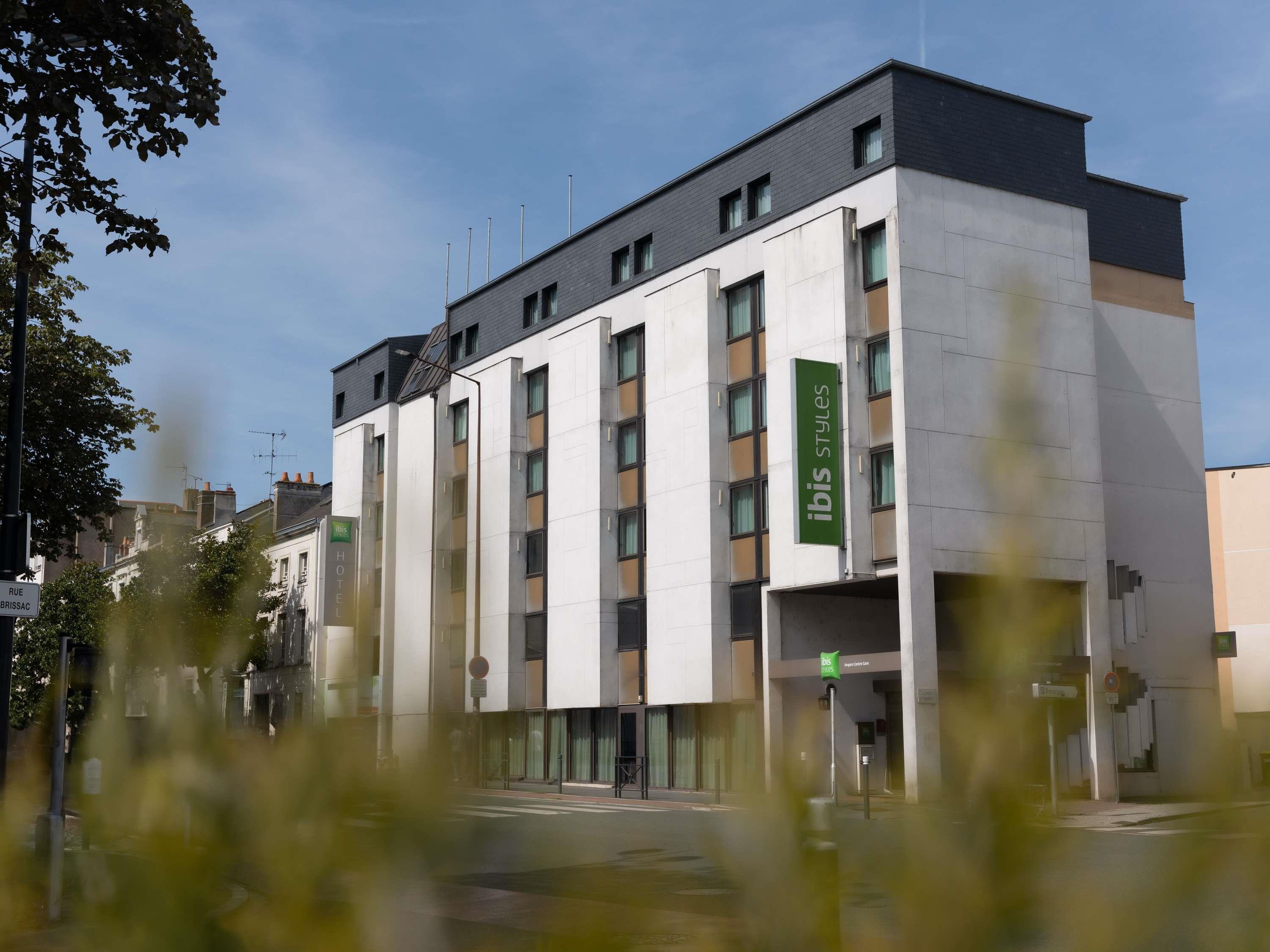 ibis Styles Angers Centre Gare - Tap to explore photos