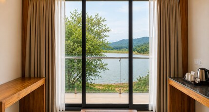 Wayanad Silverwoods Forest Resort and Spa Room Type - Panorama Vista-Lake & Sunset View, Balcony , King Bed Wayanad Silverwoods Forest Resort and Spa Room Type - Panorama Vista-Lake & Sunset View, Balcony , King Bed
