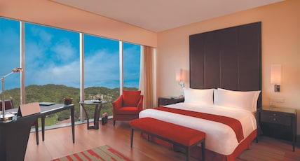 Trident Hyderabad Hitech City Room Type - Deluxe Park View Room King Bed