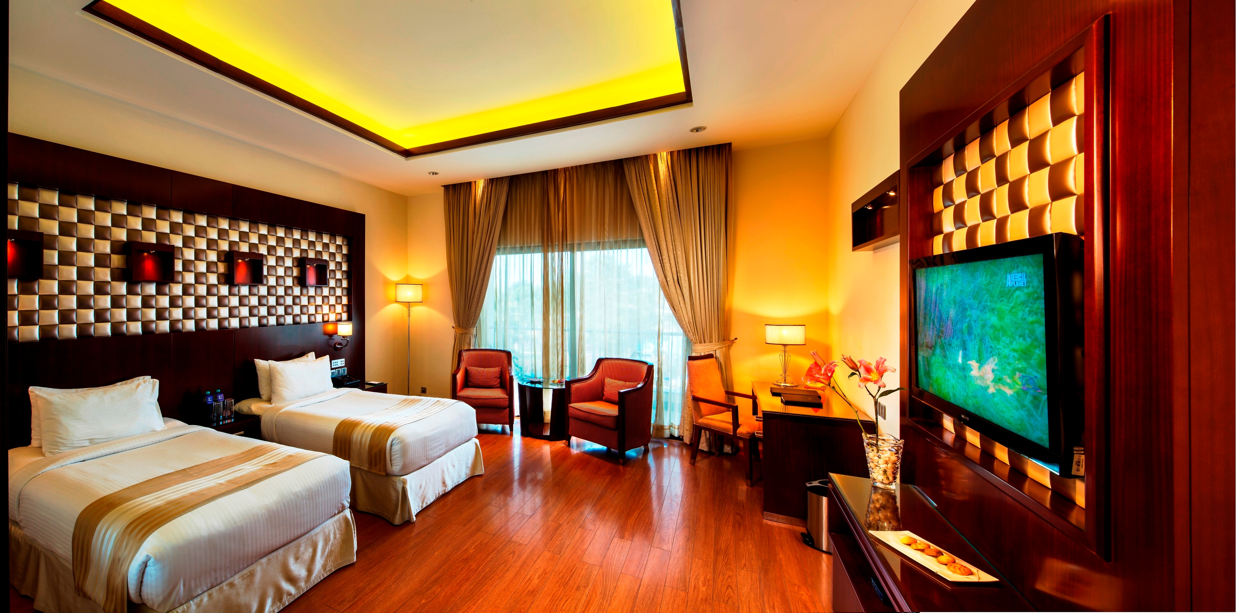 Aldovia Resort & Convention - Tap to explore photos