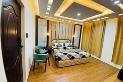Blue Rooms by Blue Peak