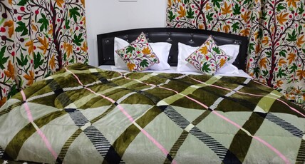 LA CASA GUREZ Room Type - Delux Room