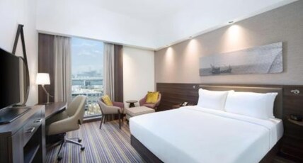 Hampton by Hilton Dubai Airport Room Type - QUEEN FAMILY ROOM NS