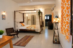 Rooms of Intimate Studio 3 8 km Paradise Beach - Sera