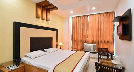 Hotel The Sutrupti Room Type - Gold Room