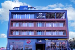 Hotel Aryavilas- A Luxury Boutique Hotel