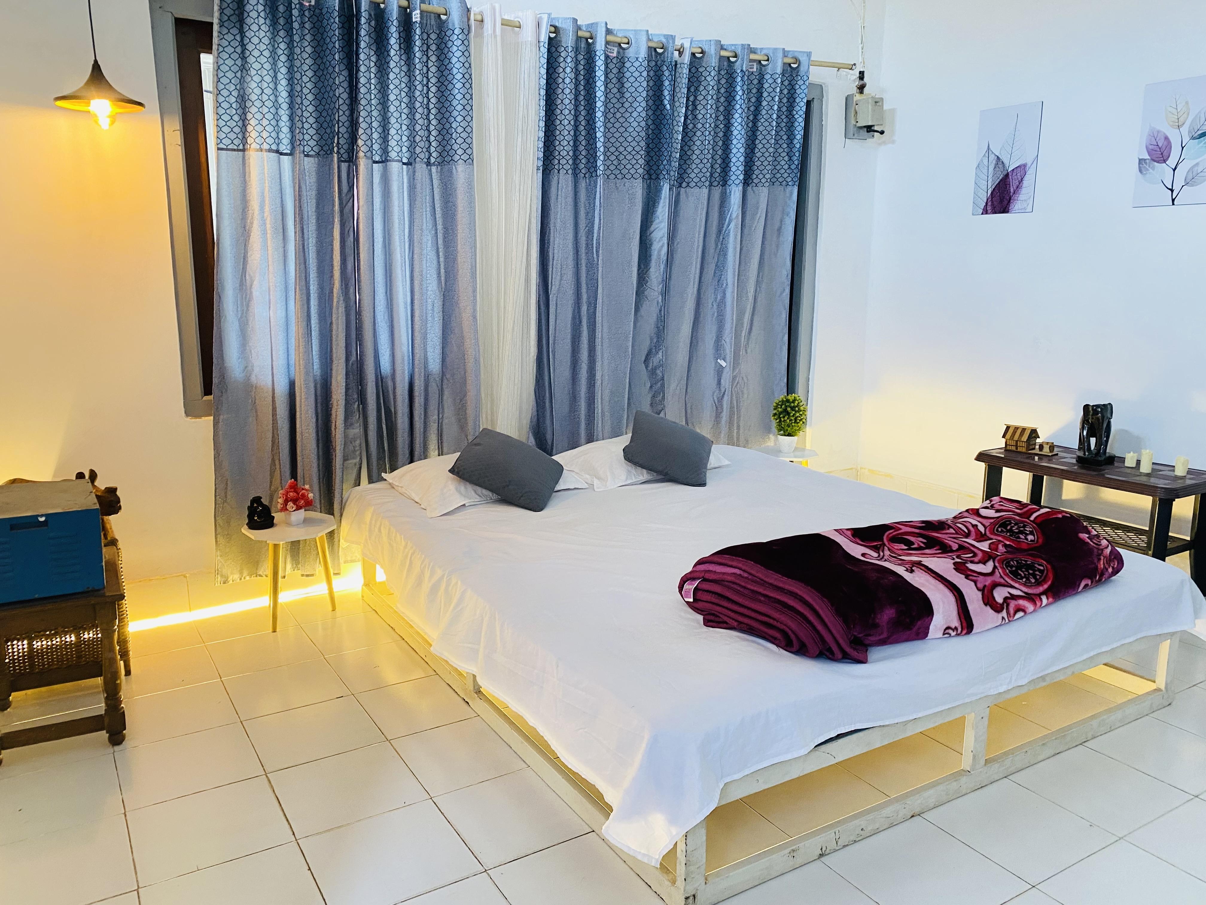 Shivalaya Homestay - Tap to explore photos