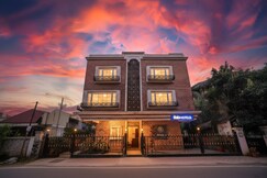 FabHotel Mumbai Corporate Rooms JB Nagar - Nr. Airport