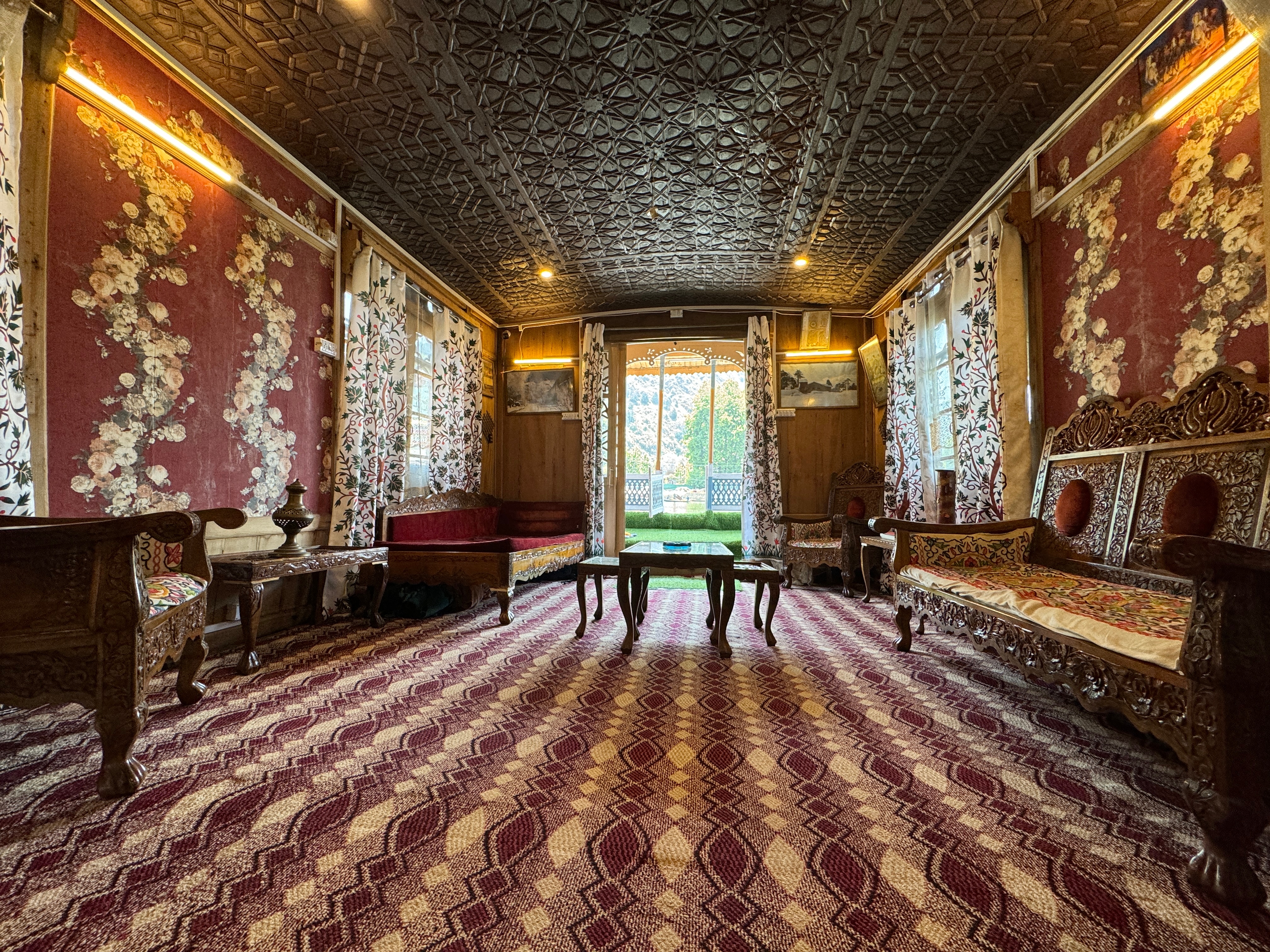 Young Balmoral Castle - Tap to explore photos