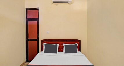 Hotel Dream Palace Room Type - Deluxe AC Room