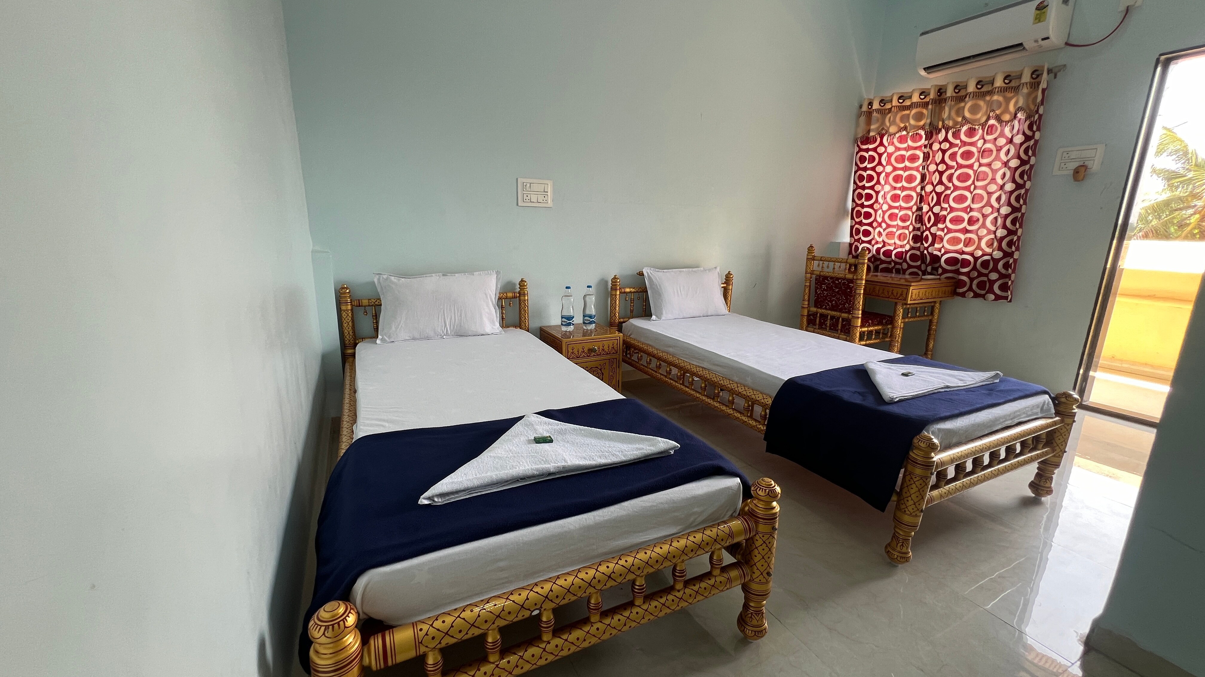 ISKCON Chandrabhaga Guest House - Tap to explore photos