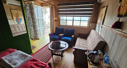 The Sea Room Type - Honey Moon Cottage
