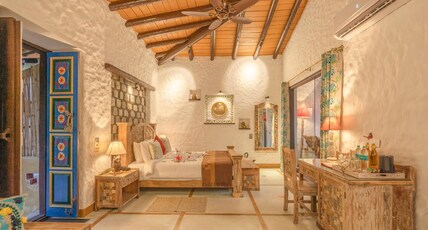 Paatlidun Safari Lodge, Jim Corbett Room Type - Hill View Terrace Villa with Jacuzzi