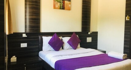 Hotel Amber-Near Taj Hotel Room Type - STANDARD DOUBLE ROOM