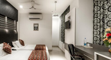 Saaral Residency Room Type - Deluxe Double Room