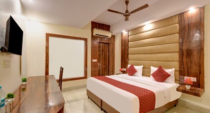 FabHotel Golden Key Residency Room Type - Premium Room