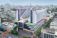 Twin Towers Hotel Bangkok