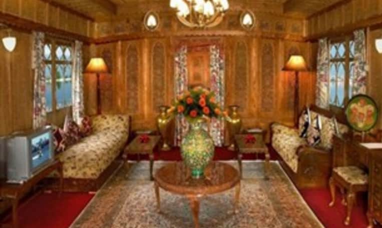 Shera palace Houseboat - Tap to explore photos