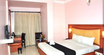Hotel Devi Towers Room Type - Deluxe Room
