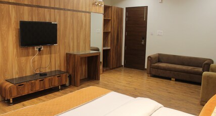 Vijay Vilas- Luxury Hotel Room Type - Suite Room