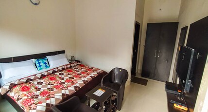 Anugraha Homestay, Ramnagar Room Type - Deluxe Room