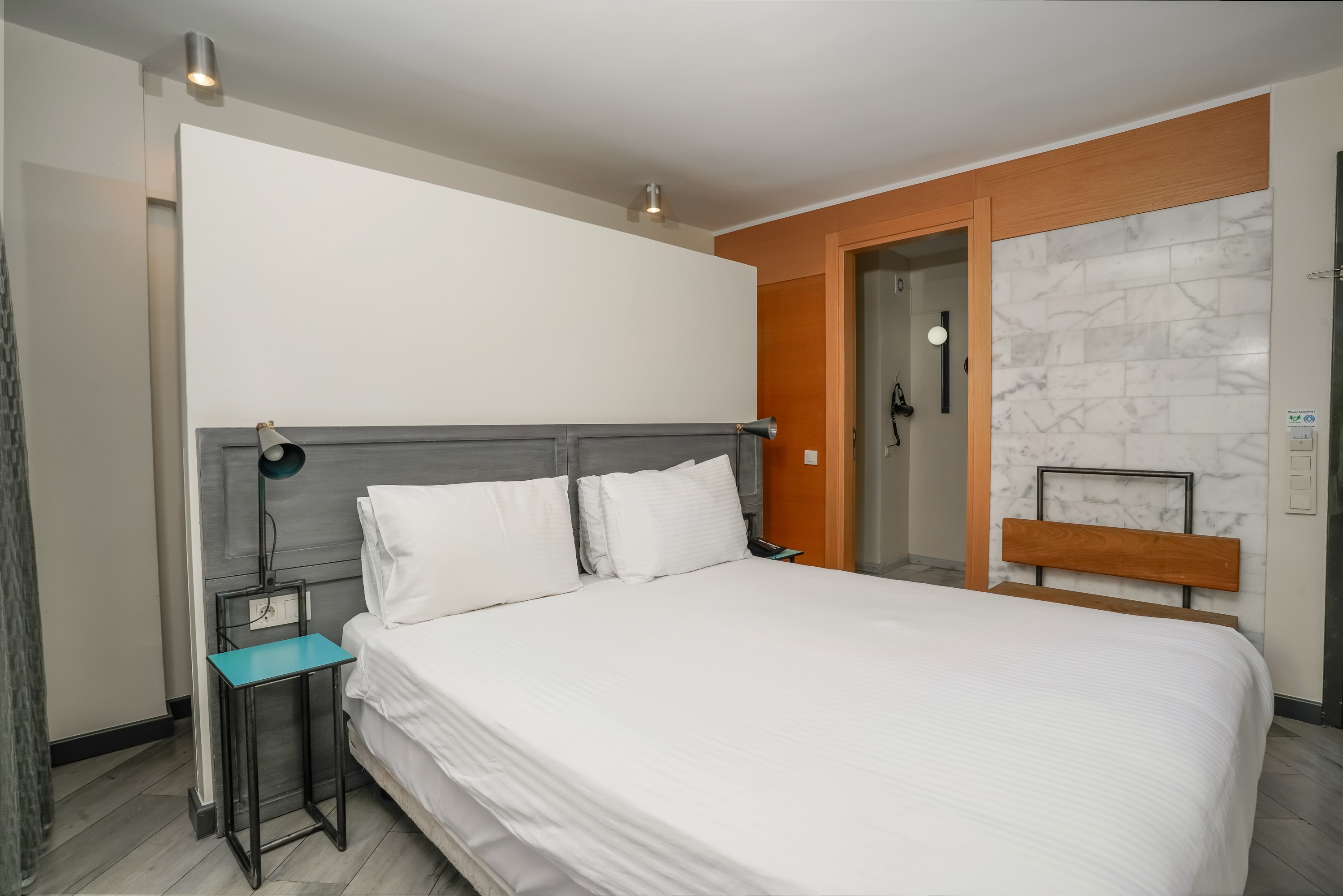 Faros Hotel Taksim - Tap to explore photos