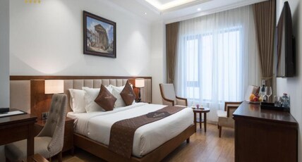 Monarque Hotel Danang Room Type - Deluxe Double Room - Afternoon Tea Included Monarque Hotel Danang Room Type - Deluxe Double Room - Afternoon Tea Included