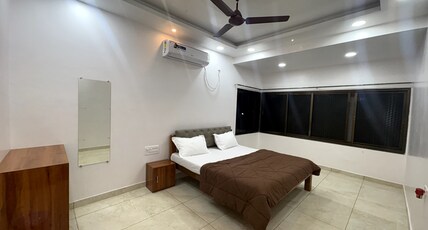 The Red Rock Malvan Room Type - Deluxe Family Room for 5 person Non AC