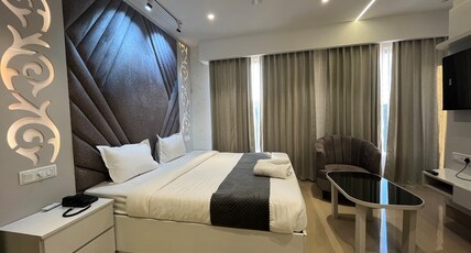 HOTEL LIME TREE Room Type - SUPER DELUXE ROOM HOTEL LIME TREE Room Type - SUPER DELUXE ROOM