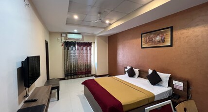Sai Dham Room Type - Standard AC Room