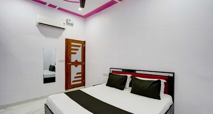 Hotel O New Golden Moon Room Type - Classic