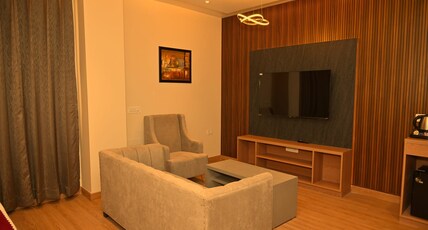 HYPE HOTEL Room Type - Premium Suite