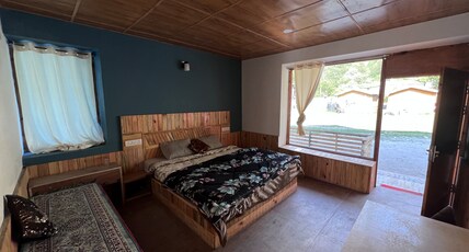 Cherry 's Cottage Room Type - Double Room With Balcony