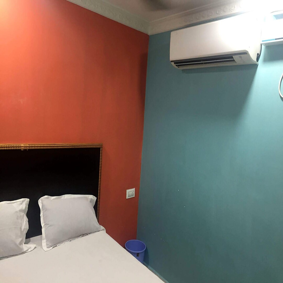 Hotel Siri Residency - Tap to explore photos