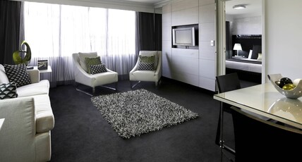 Pullman Brisbane King George Square Room Type - 1 Bedroom Spa Suite