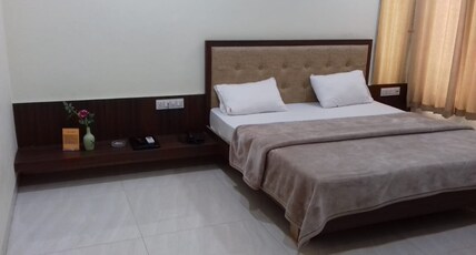 Hotel Dev Residency Room Type - DELUXE  (NON AC)