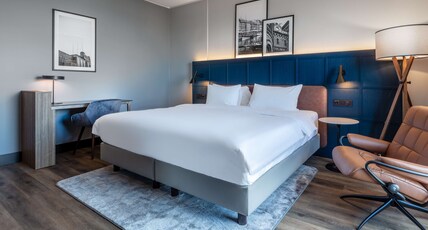 Radisson Blu Scandinavia Hotel, Copenhagen Room Type - Suite - Copenhagen Skyline amp; Lake View Radisson Blu Scandinavia Hotel, Copenhagen Room Type - Suite - Copenhagen Skyline amp; Lake View