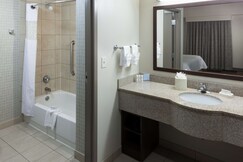 Address of Hampton Inn & Suites Boise-Downtown