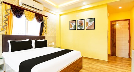 Super Townhouse Rosedale Formerly Reliance Guest House Room Type - Classic with Balcony