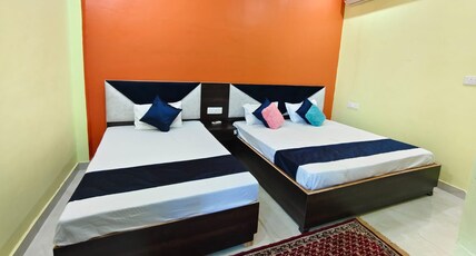 Pushpanjali Grand Inn Room Type - Family Room