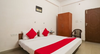 Hotel O Jankipuram Vikas Nagar Room Type - Deluxe