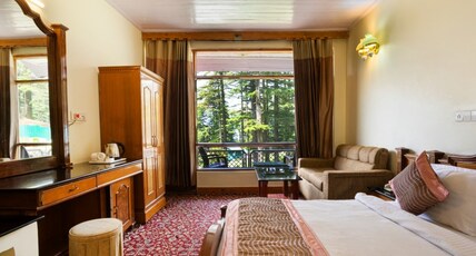 Greentop Room Type - Deluxe Room With Balcony