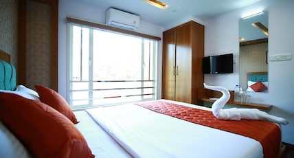 Casino Luxury Houseboats Room Type - Premium Room in Sharing House Boat - Full Time Ac Casino Luxury Houseboats Room Type - Premium Room in Sharing House Boat - Full Time Ac