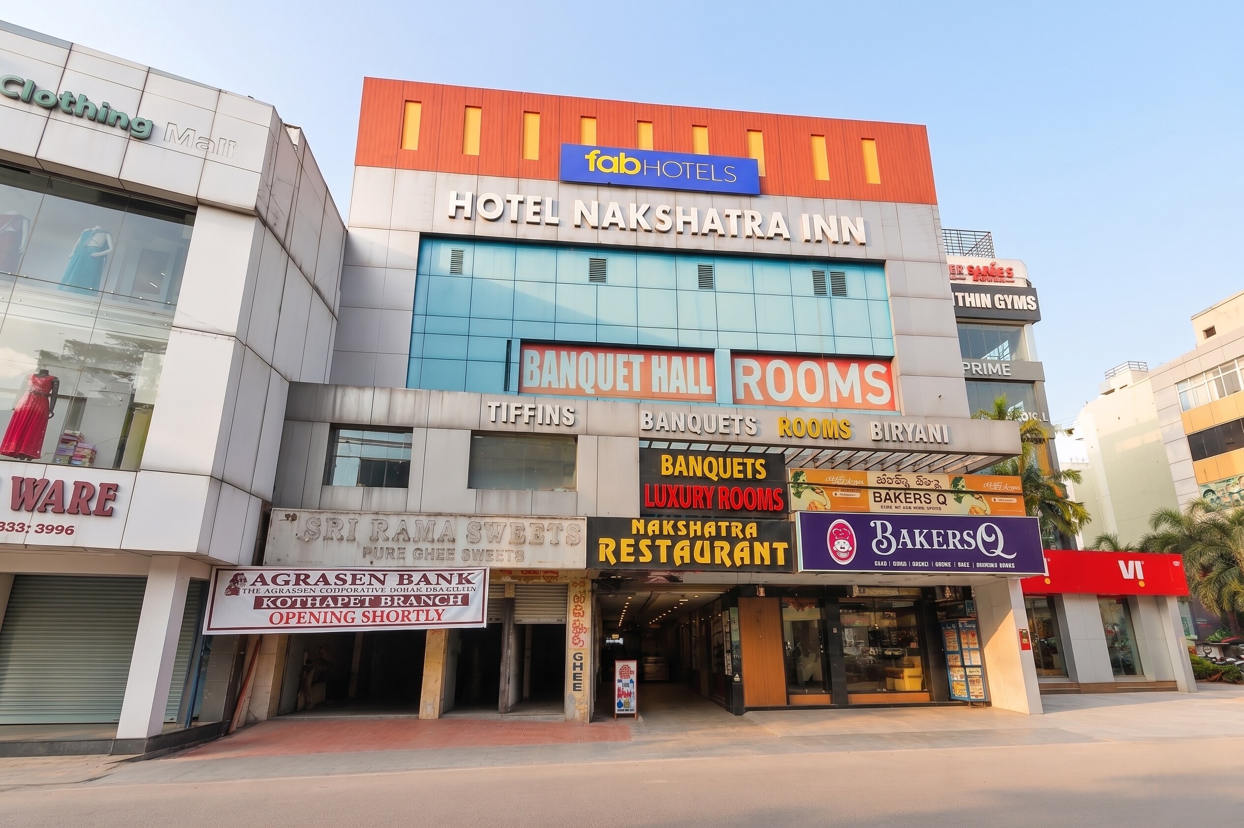 FabHotel Prime Nakshatra Inn - Tap to explore photos
