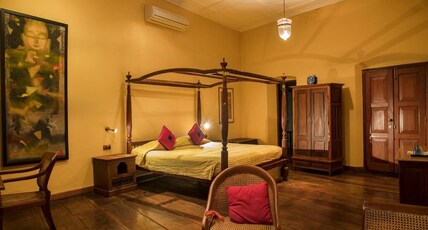 Old Harbour Hotel Room Type - Suite Room