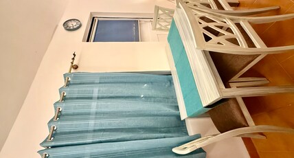 Cozy 1BHK apartment 100 mtr to beach in Candolim Room Type - Cozy 1BHK apartment 100 mtr to beach in Candolim